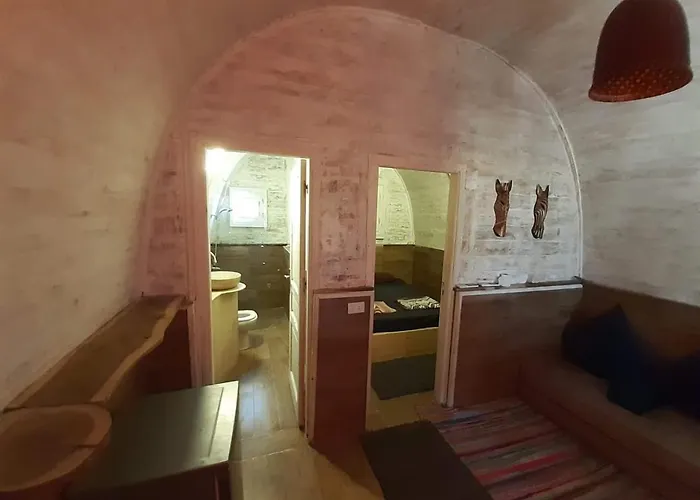 Camp & Szálloda