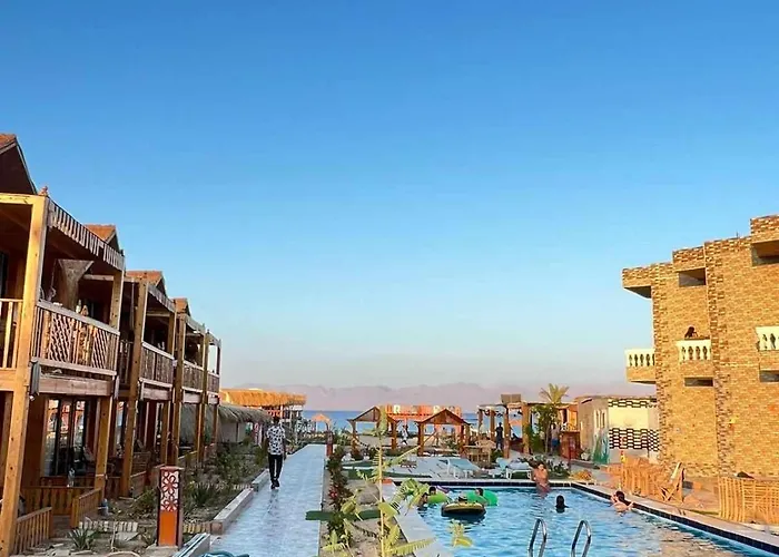 Szálloda Camp & Nuweiba`