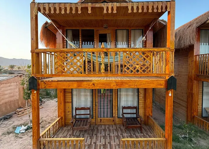 Szálloda Camp & 3*