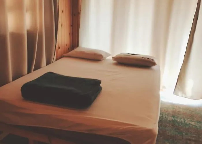 Camp & Szálloda